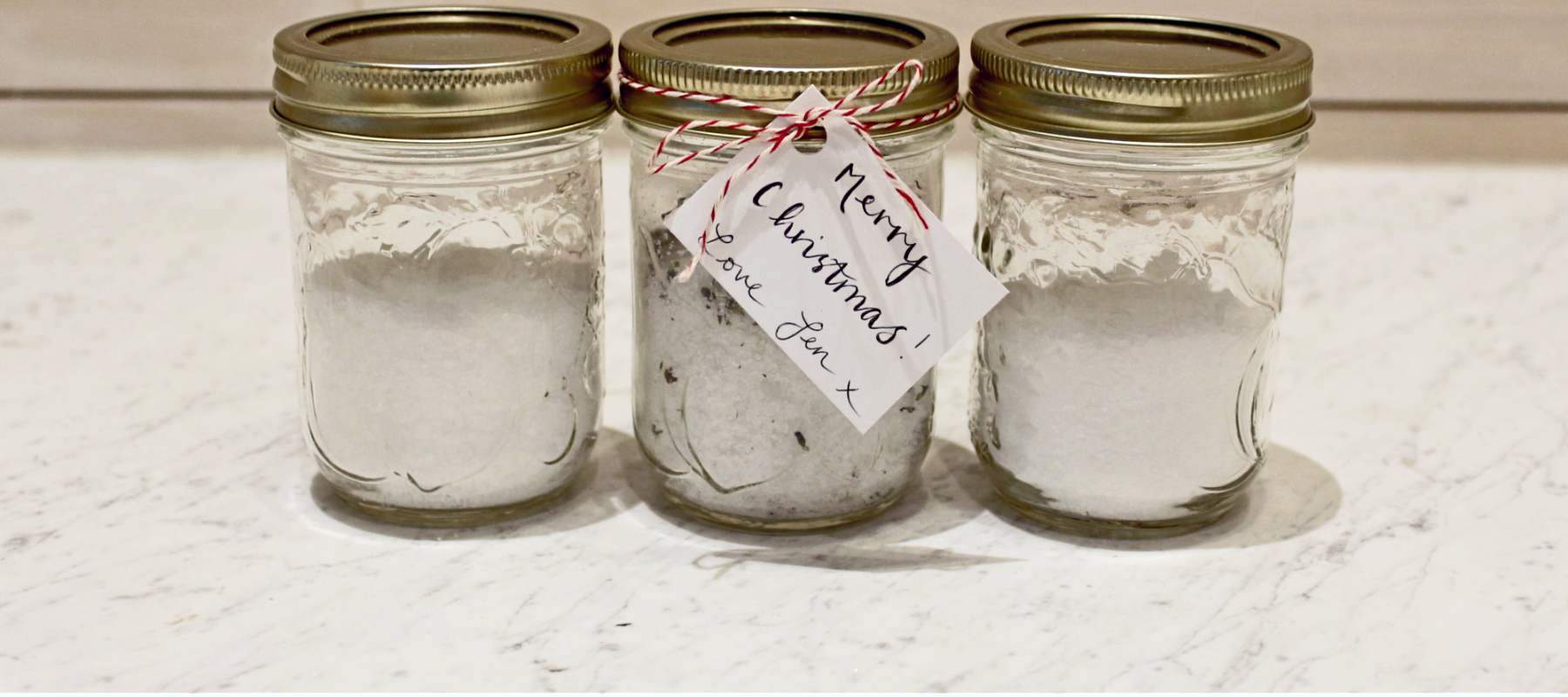 DIY Mason Jar Bath Salts